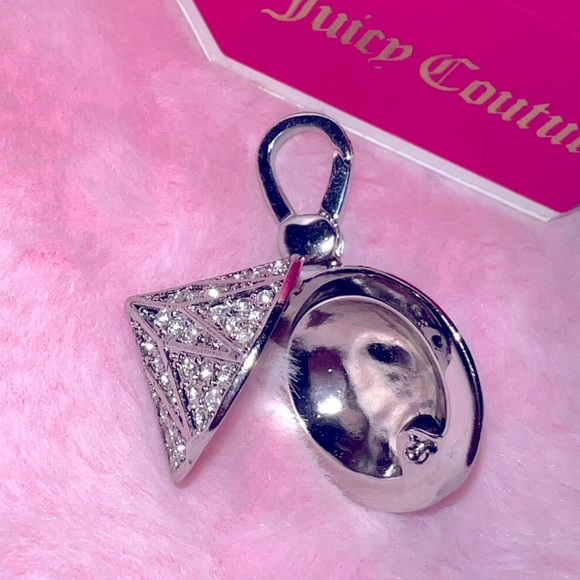 Y2K RARE Juicy Couture large opening diamond 💎 charm 🎀👑 - Picture 6 of 6